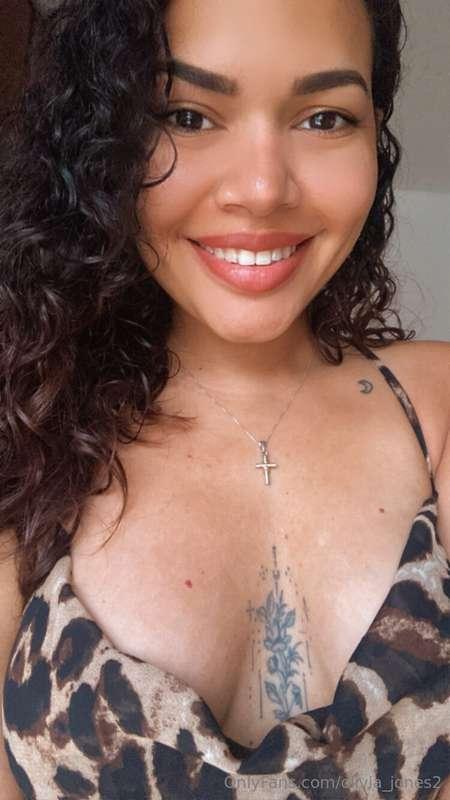 i think my smile its even brigther today! 😄🤭 do you agree? g..