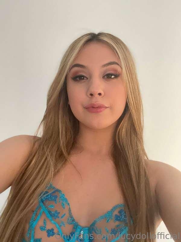 Turquoise looks gorgeous on me!