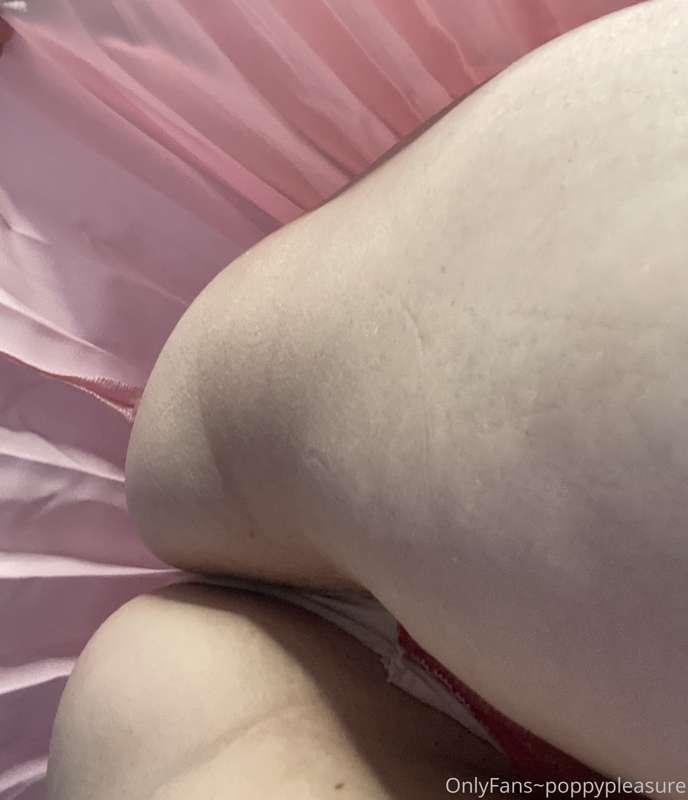 midgetwithtits image #0