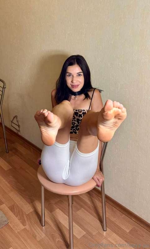 I'll let you suck on them💕