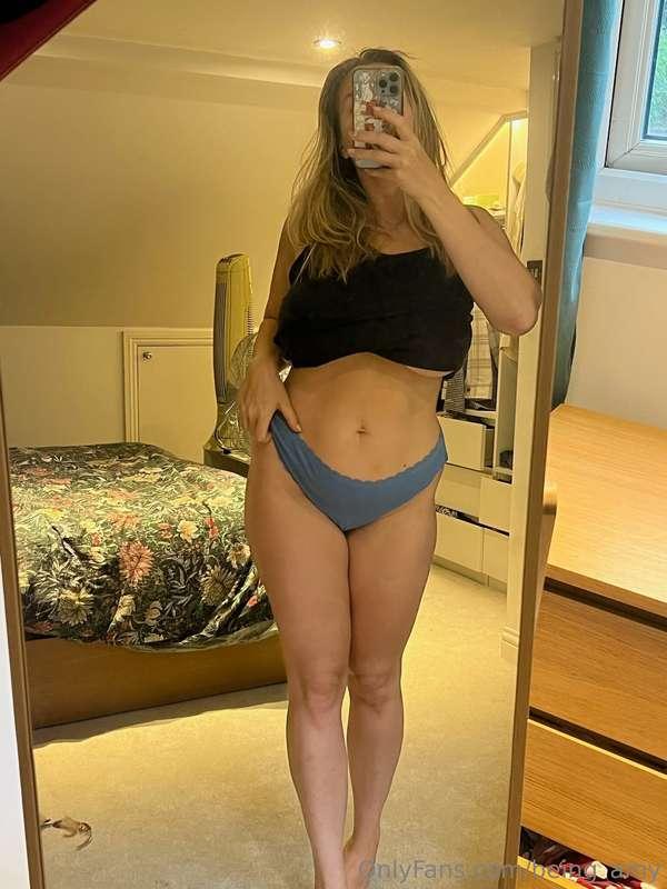 Happy Monday! 😘 Let's go smash this week! 