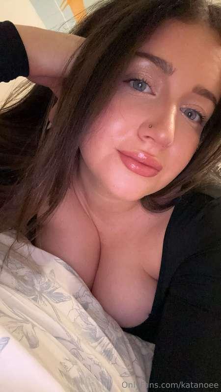 i just turned 18 so i finally made one ahaha