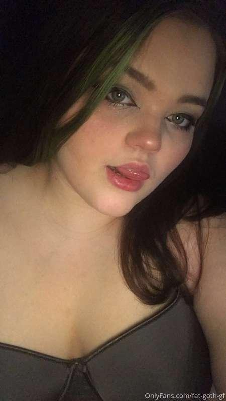Hey cuties :)