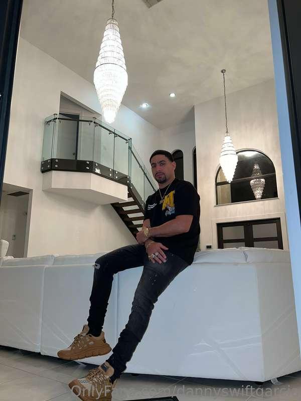 dannyswiftgarcia image #1
