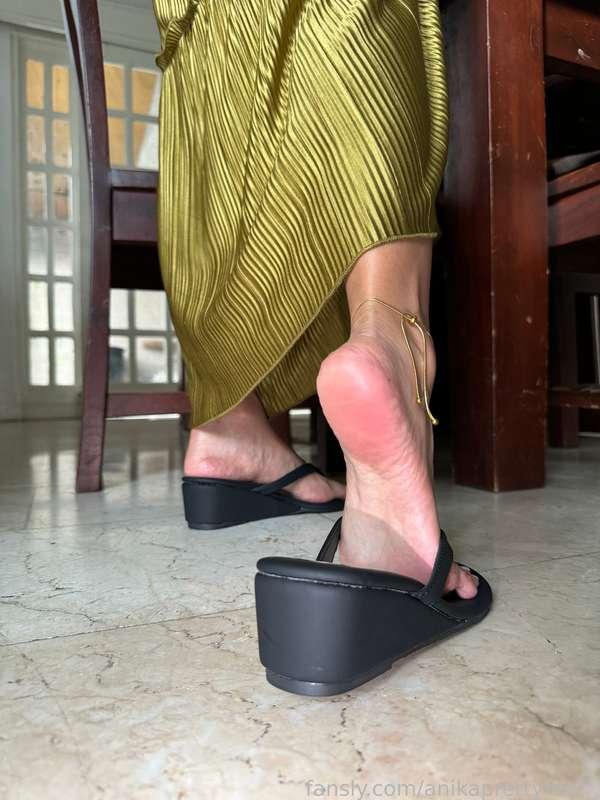 anikaprettyfeet_ image #6