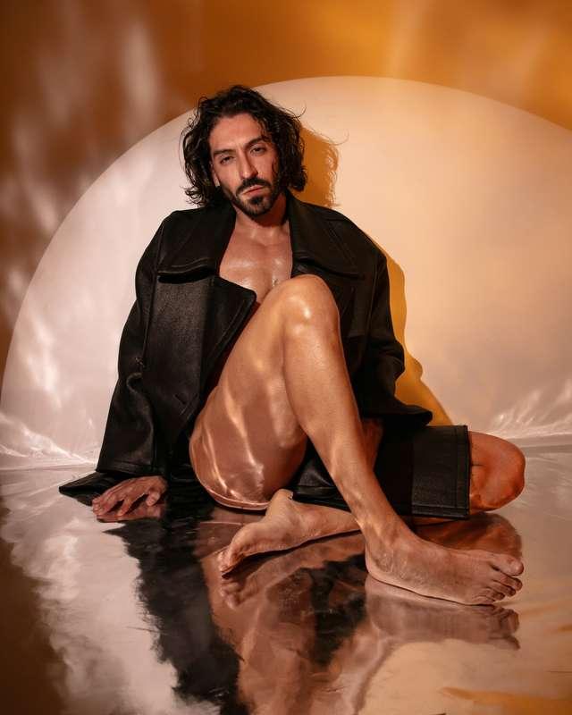 joan_crisol image #3