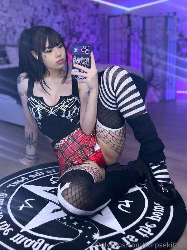 korpsekitten image #3