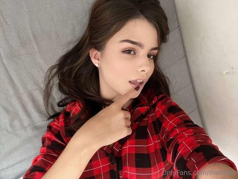 My cute photo is ready for you 🥰
