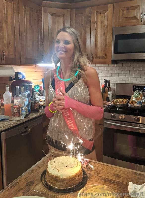 It's my birthday 🥳🎉 had the best day working out at Burn and..