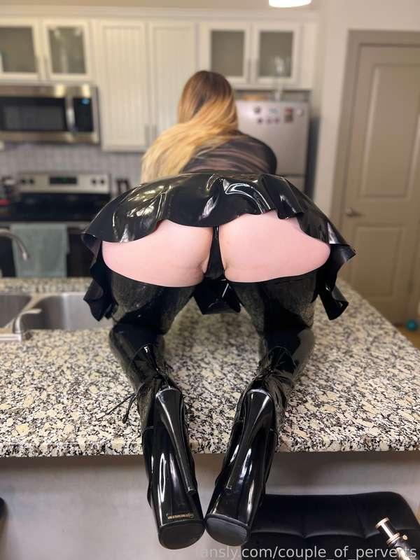couple_of_perverts image #1