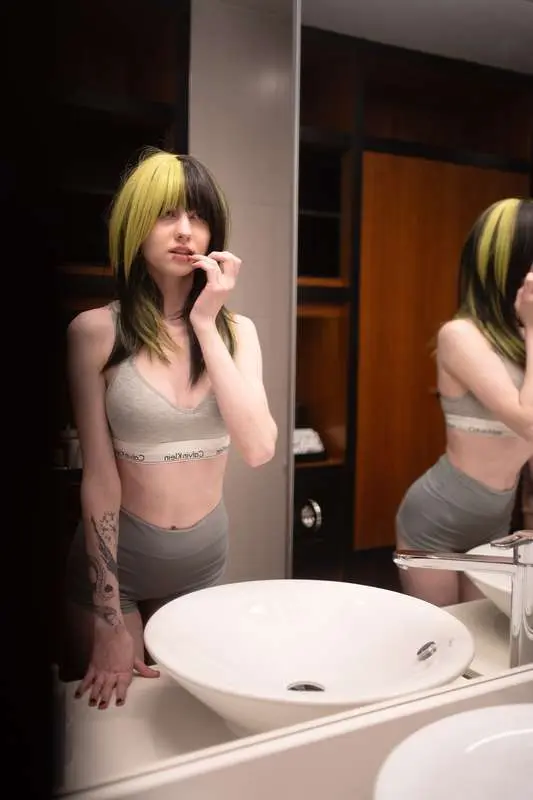 little_emo_kitten image #12