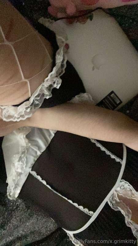 I like playing maid, let me be of use for you☺️