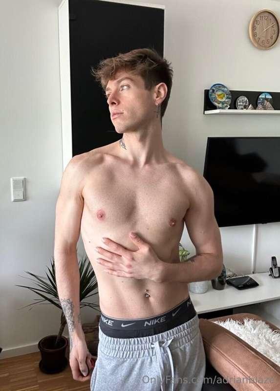 The boy // the hole 😈