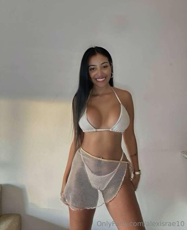 real bad gyal 🥽😈