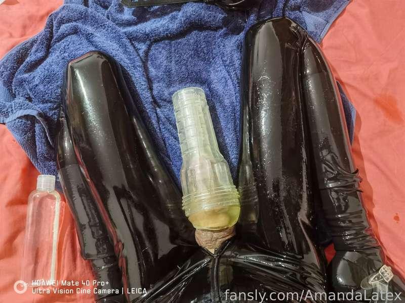 amandalatex image #10
