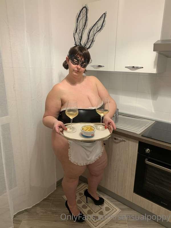 Coming soon a new set all for you ... your busty maid ...