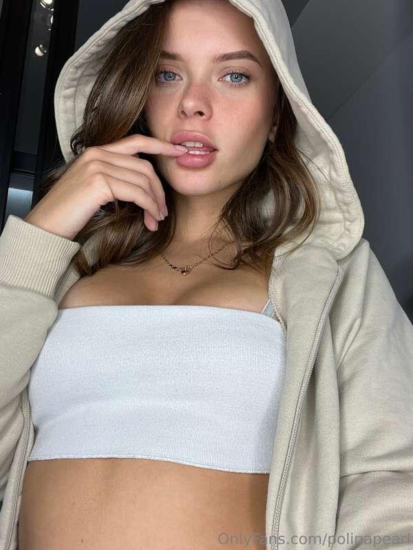 feeling hungry for something sweet 😜🍭