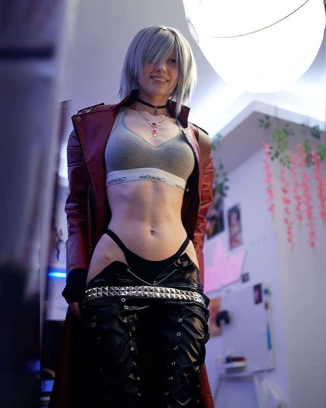 little_emo_kitten image #2