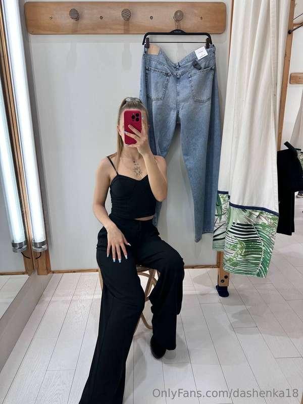 I love shopping, it relaxes me💕