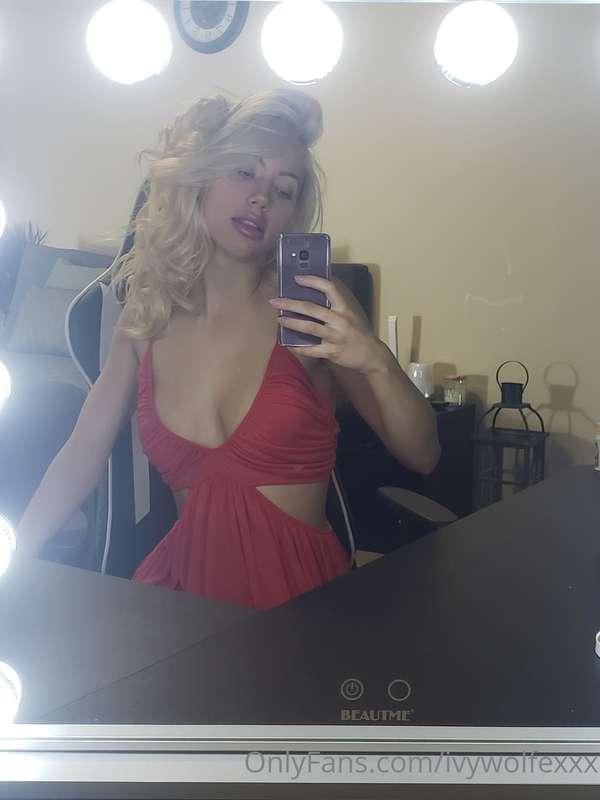 Let me show you a good time! 💋