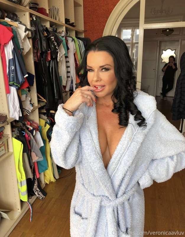 What is everyone’s Saturday plans? 😉