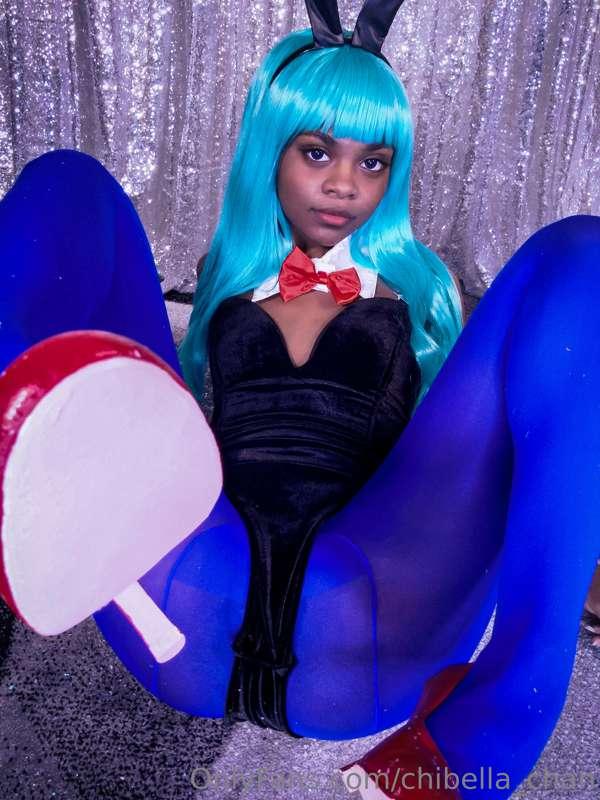 This bunny wants to fuck like one <3