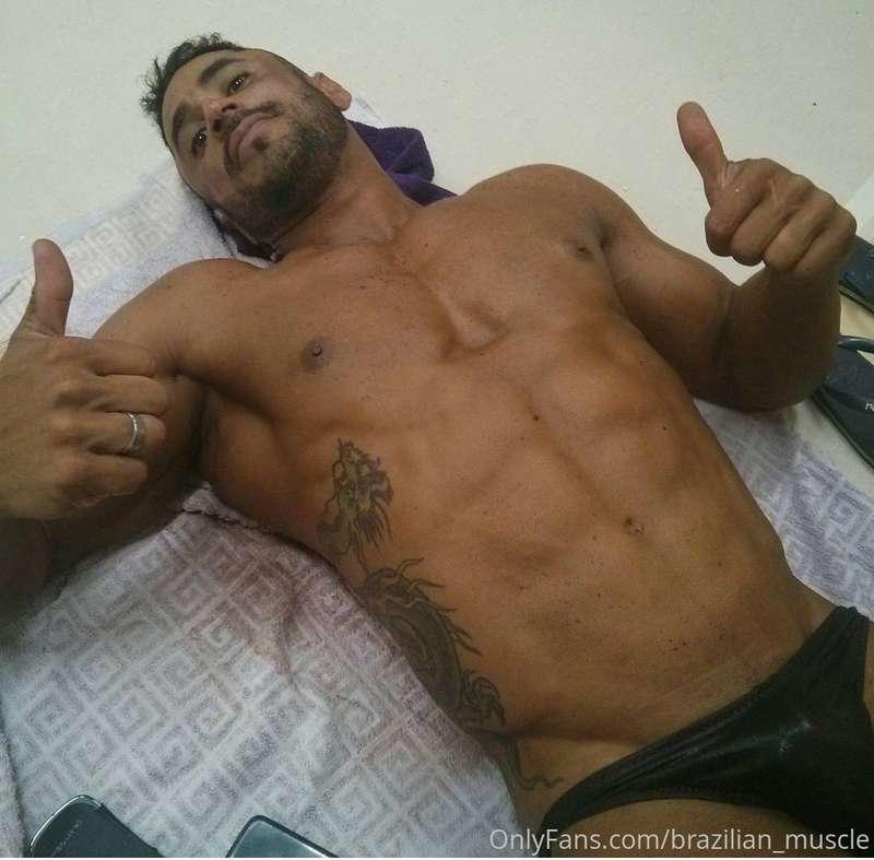 50 likes for this my body Tip 5$ for uncensored Pic 😋😈