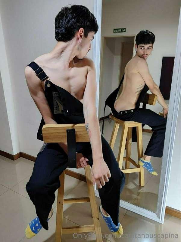 # *🎁💝 GIFT TO NEW SUBSCRIBERS 💝🎁*
@charlie_charly 💦
🔞FREE SU..
