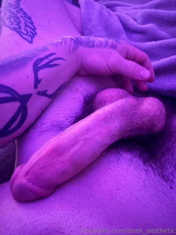 deek_aesthetic image #1