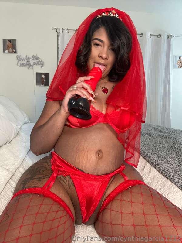 FIRST FAN TO TIP $10 I WILL SEND YOU $500 IN CONTENT 😜 be qu..