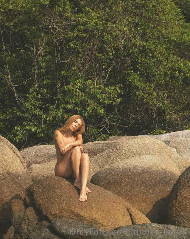 EXCLUSIVE🔥🔥🔥I made a nude photoshoot on the beach💦 I really ..