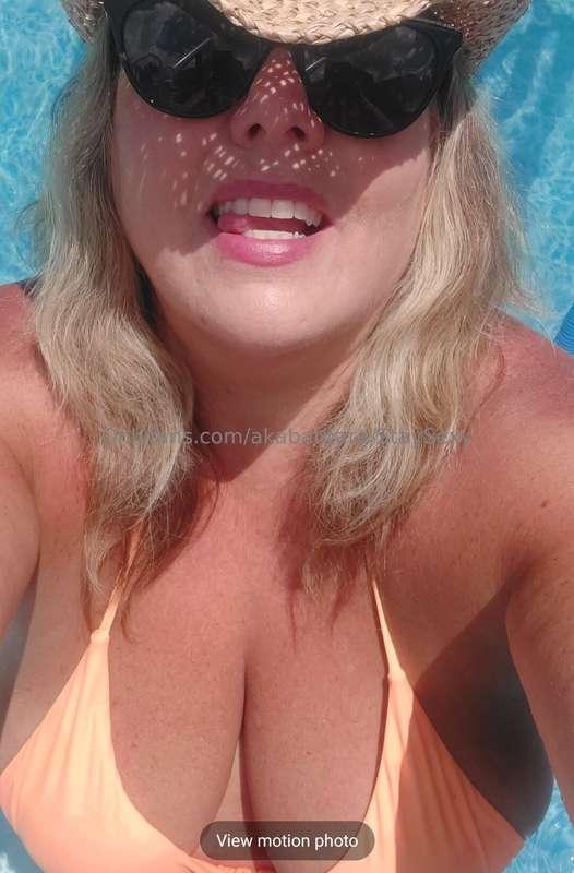 Summer is my Favorite! Stay Sexy 💕