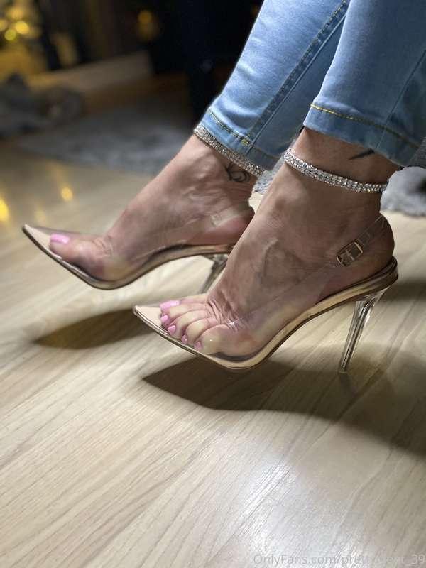 pretty_feet_39 image #2