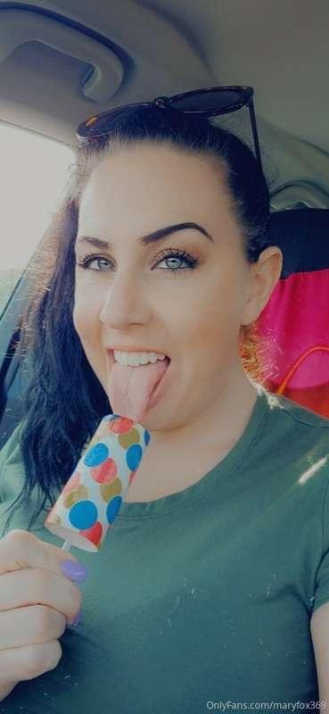 I thought this sherbet push-pop would be good like I remembe..