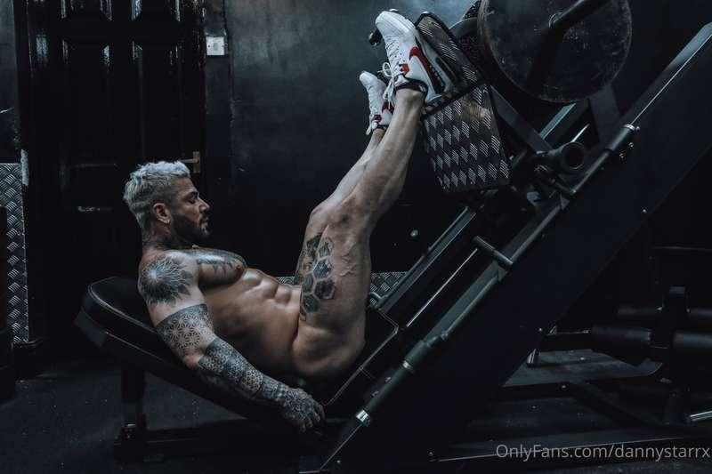 Who’s wants to train with me 😈😈