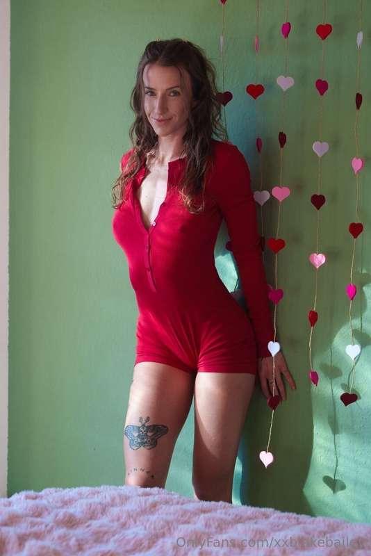 these string hearts would be perfect to tie me up with don’t..