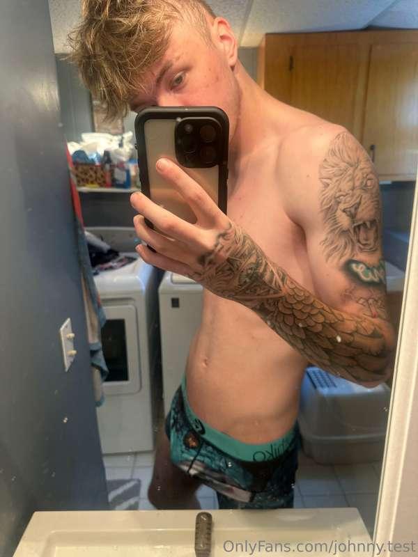 Someone come take these off…