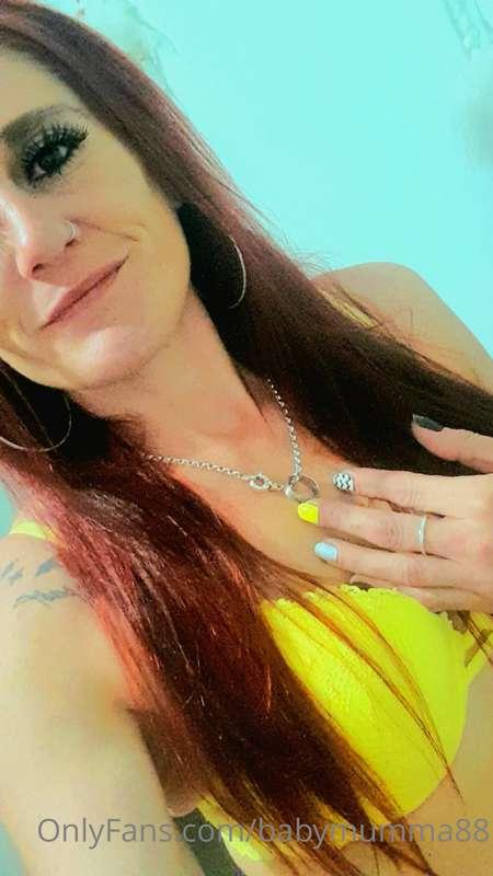 Loving my yellow 💛  matching set 💛