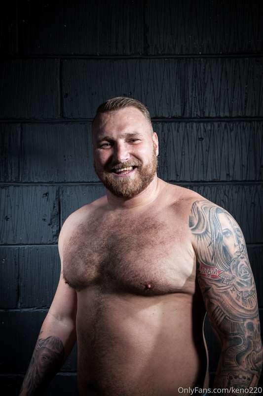 A younger me, back in 2015 - while on photo shoot for BearGu..