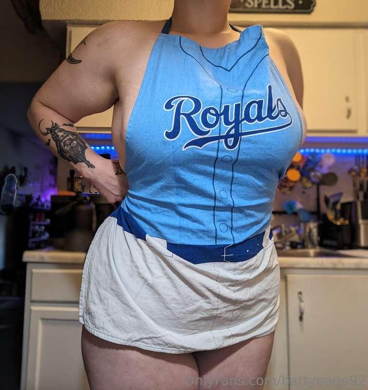 Let's go Royals on this gorgeous Tiddy Tuesday 😈