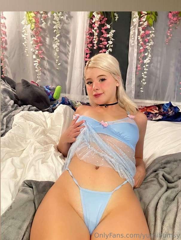 what’s the one thing you wish i’d take off right now?🙈