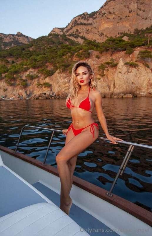 ✅𝐅𝐑𝐄𝐄 𝐒𝐔𝐁✅ @the_queen_of_luxury 😍 My sweet @the_queen_of_lux..