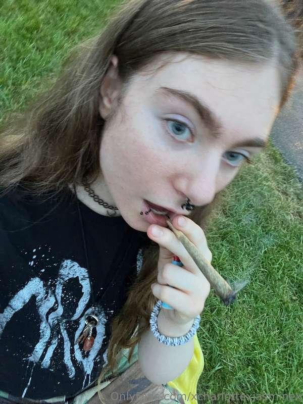 xcharlottexjasminex image #0