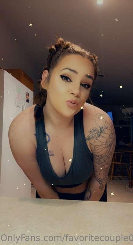 Anyone want to send drinking money? 💸🍷🍸