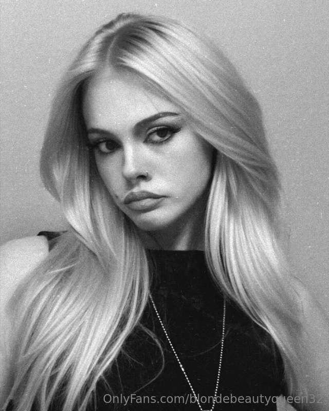 😈MEET THE BADDEST 25 YEAR OLD YOU’VE EVER SEEN 😈 @babylyd   ..