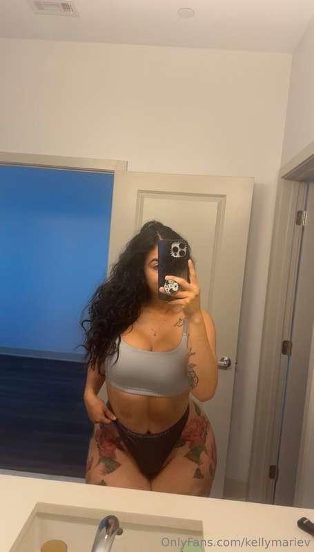 Bend me over 🥵