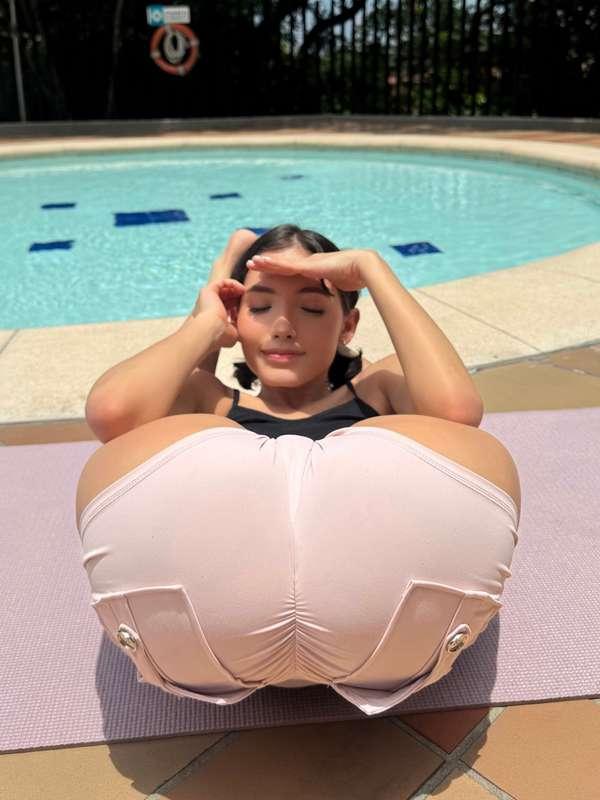 littleeffy18 image #1