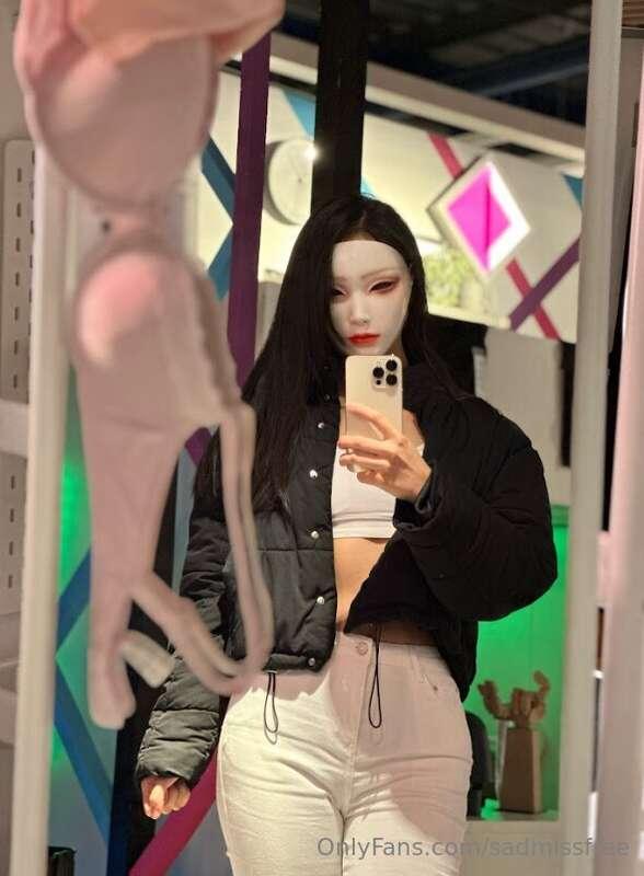 sadmissfree main image