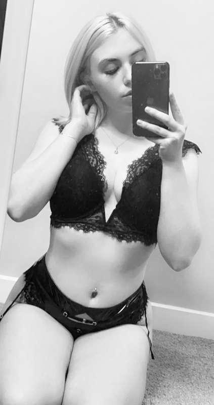 😈I’m so HORNY and want to play….Let’s keep eachother up all ..