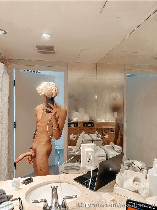 STOP WHAT YOU ARE DOING!! Take time to scroll these pics and..